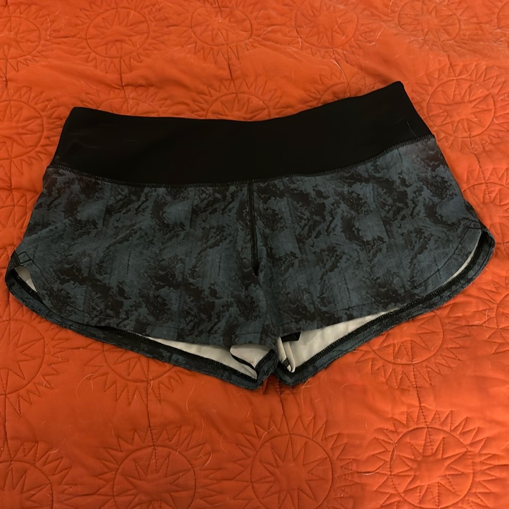 Vuori running shorts